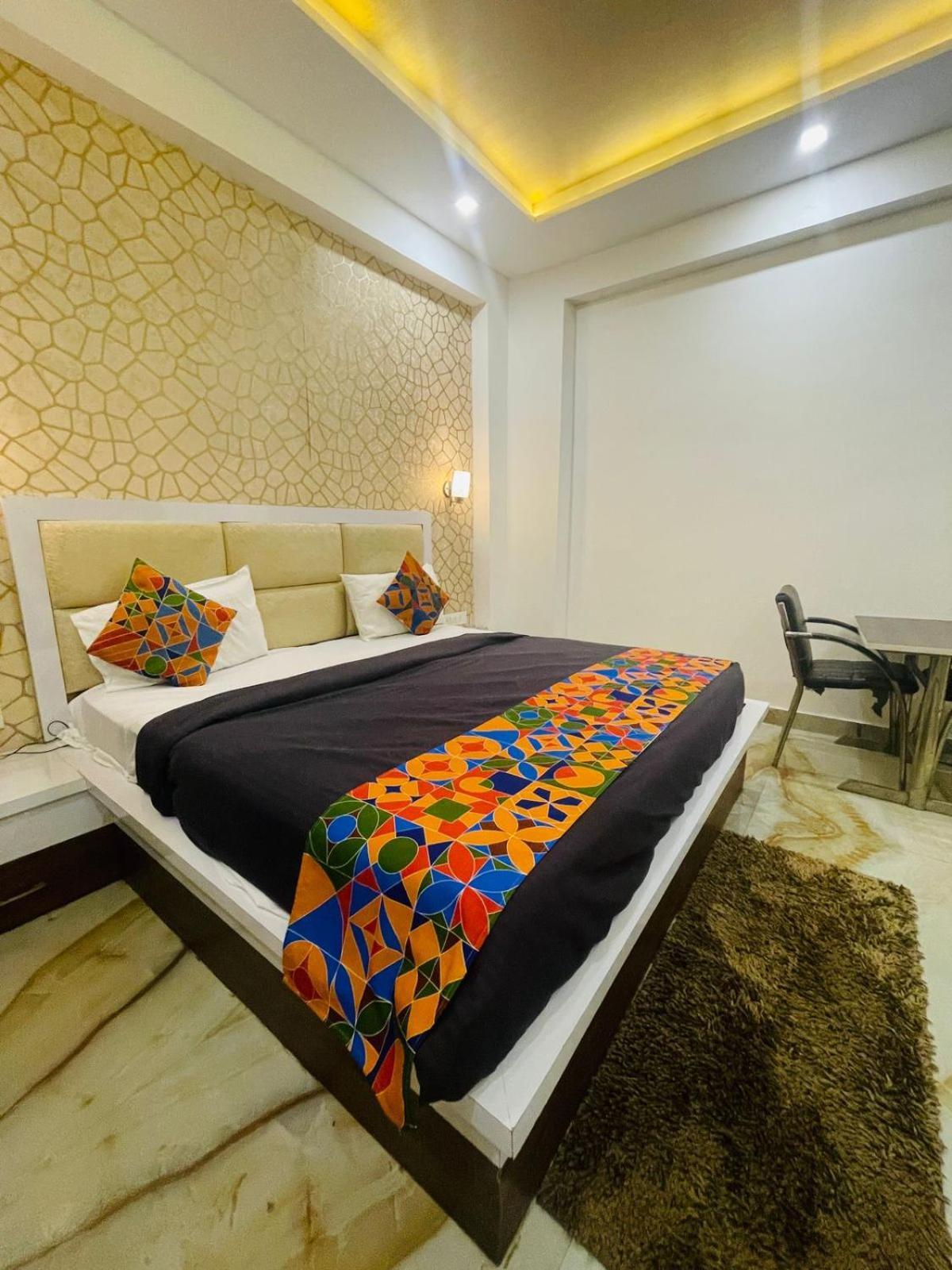 Hotel Olivia Star Taj Tājganj Exterior foto